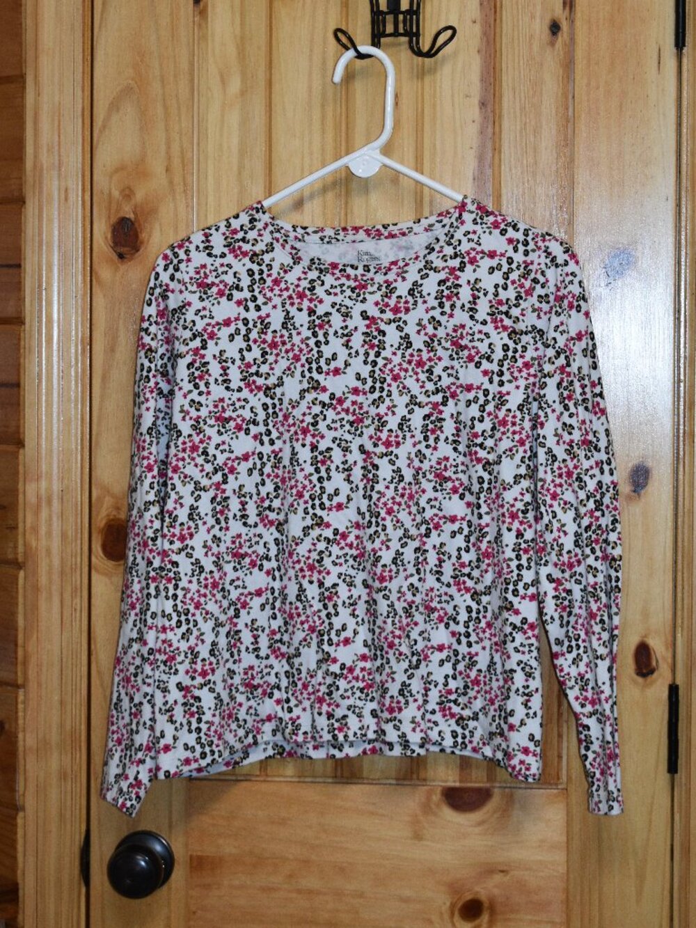 Long sleeve womens top